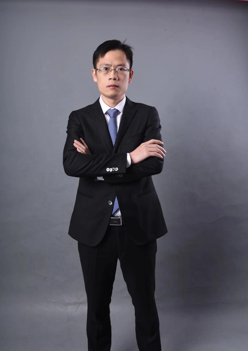 何桂君制片统筹总监